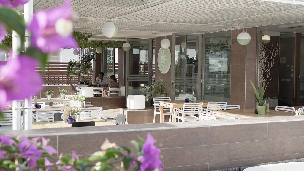 Aparthotel Fleming 50 - Adults Only Sant Antoni de Portmany Екстериор снимка